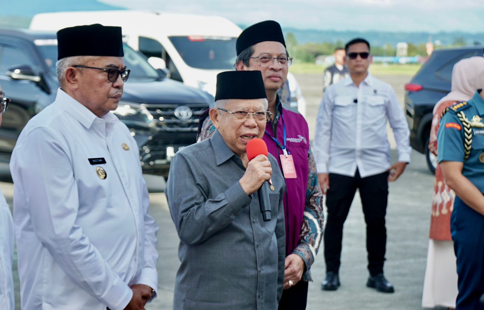 Gambar Artikel Wapres RI Melepas Kloter Pertama Penerbangan Haji dari Aceh