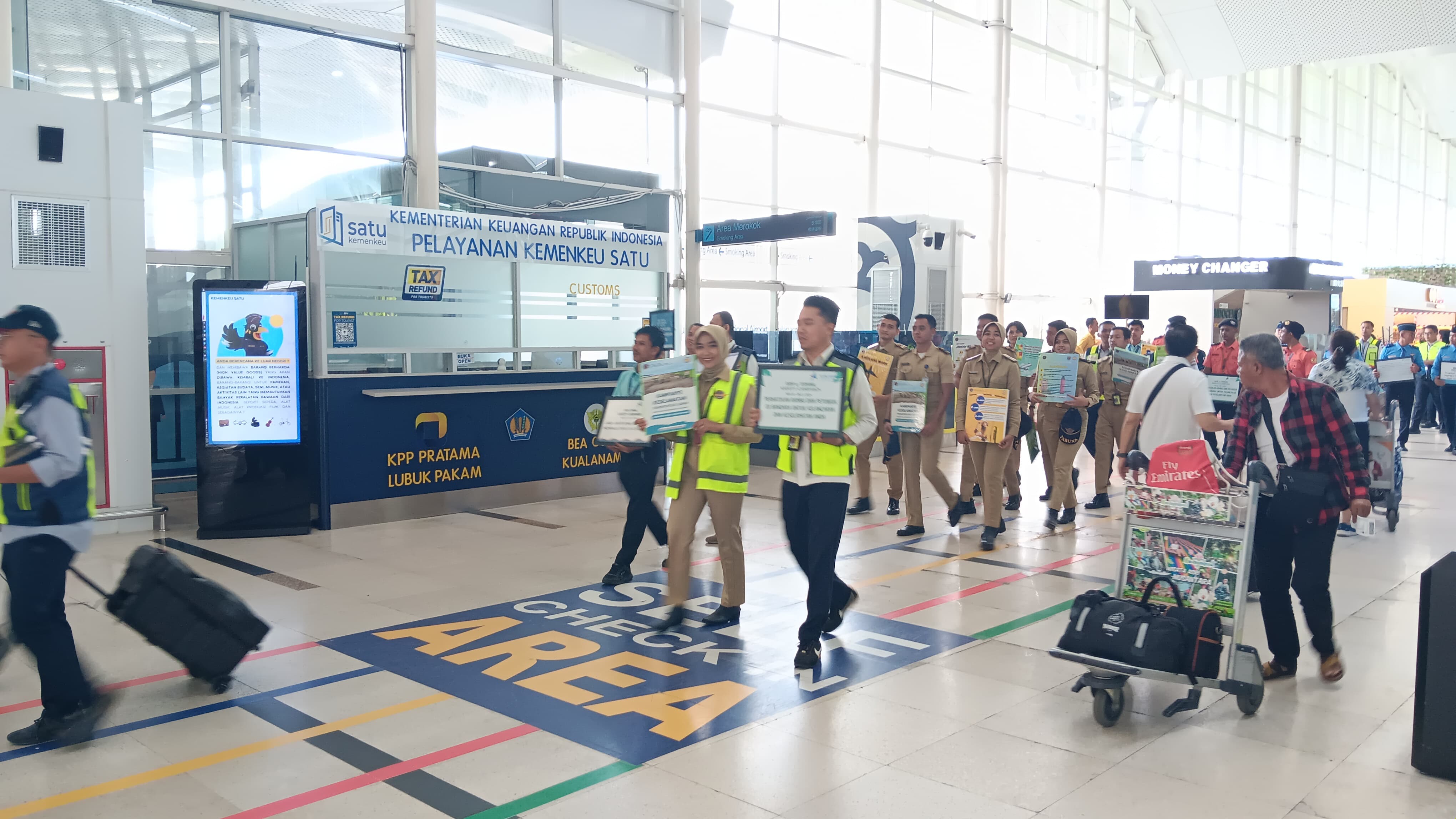 Gambar Berita Terbaru Otoritas Bandara Wilayah II Medan Bersama PT. Angkasa Pura A...