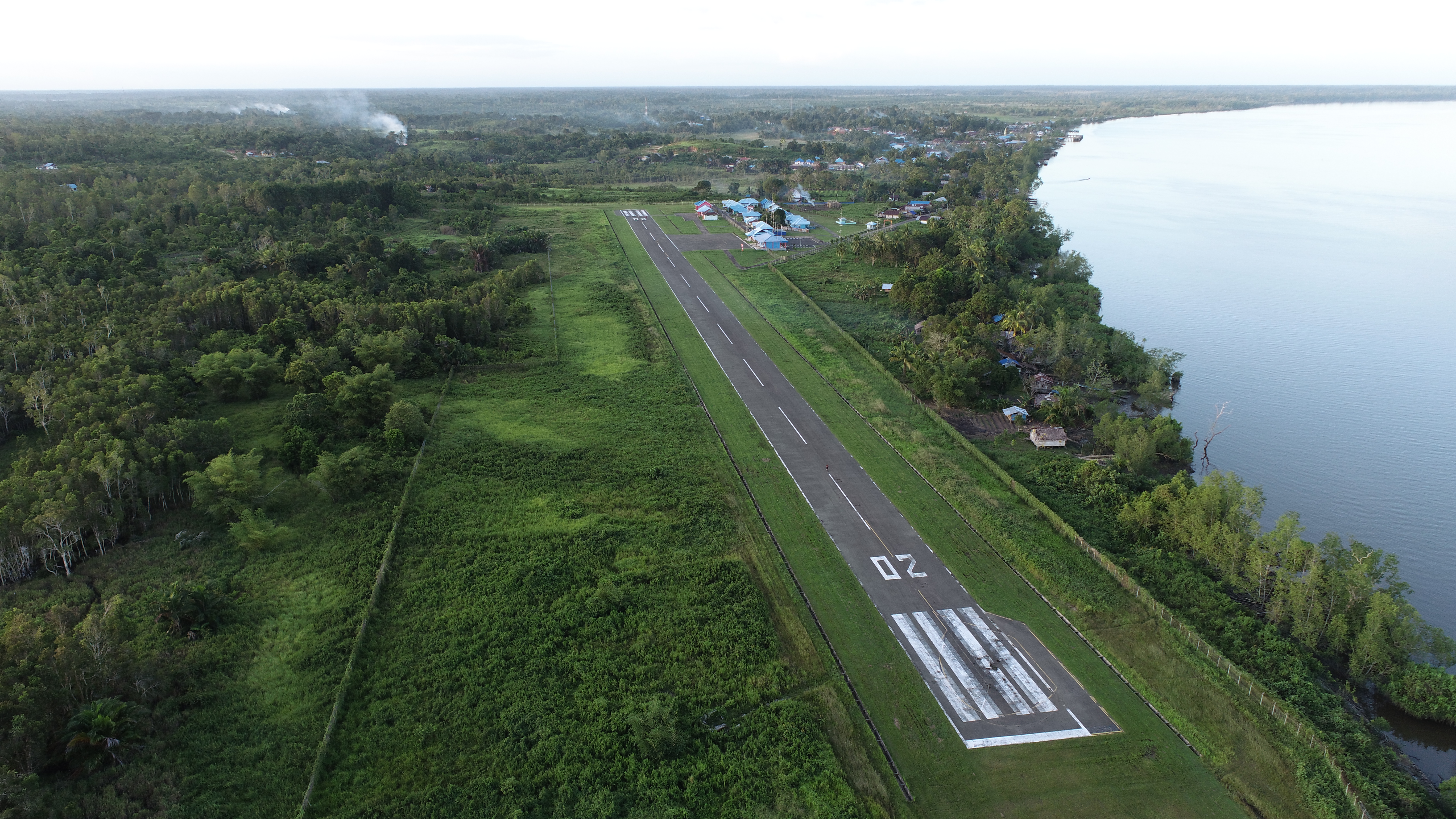 Foto Bandara Fasilitas Sisi Udara (Runway)
