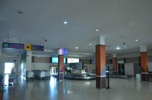 Foto Bandara Ruang Kedatangan