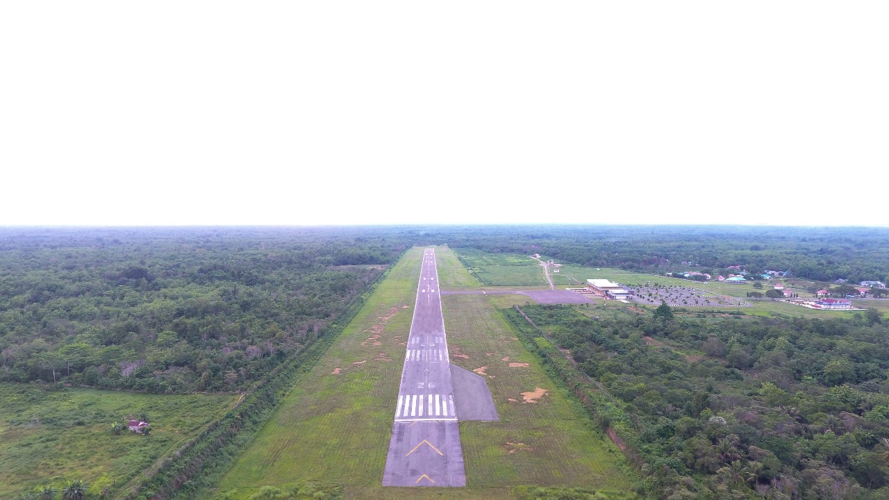 Foto Bandara Dokumentasi Runway