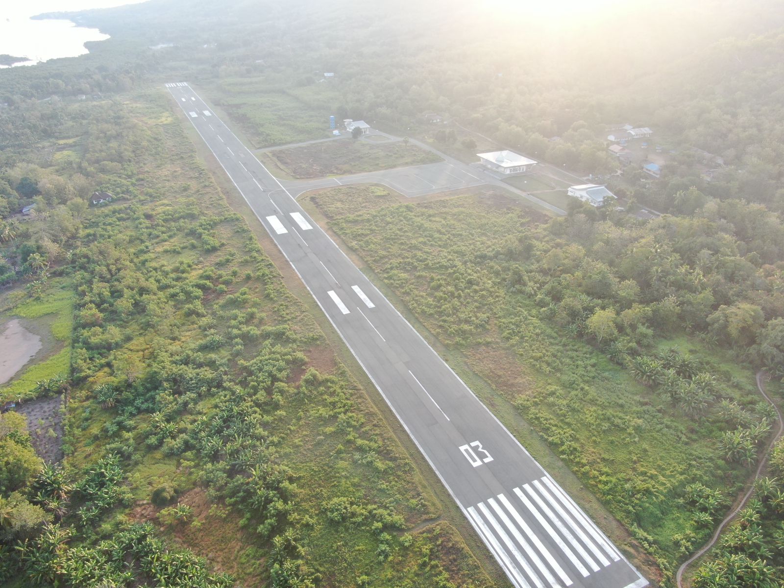 Foto Bandara runway