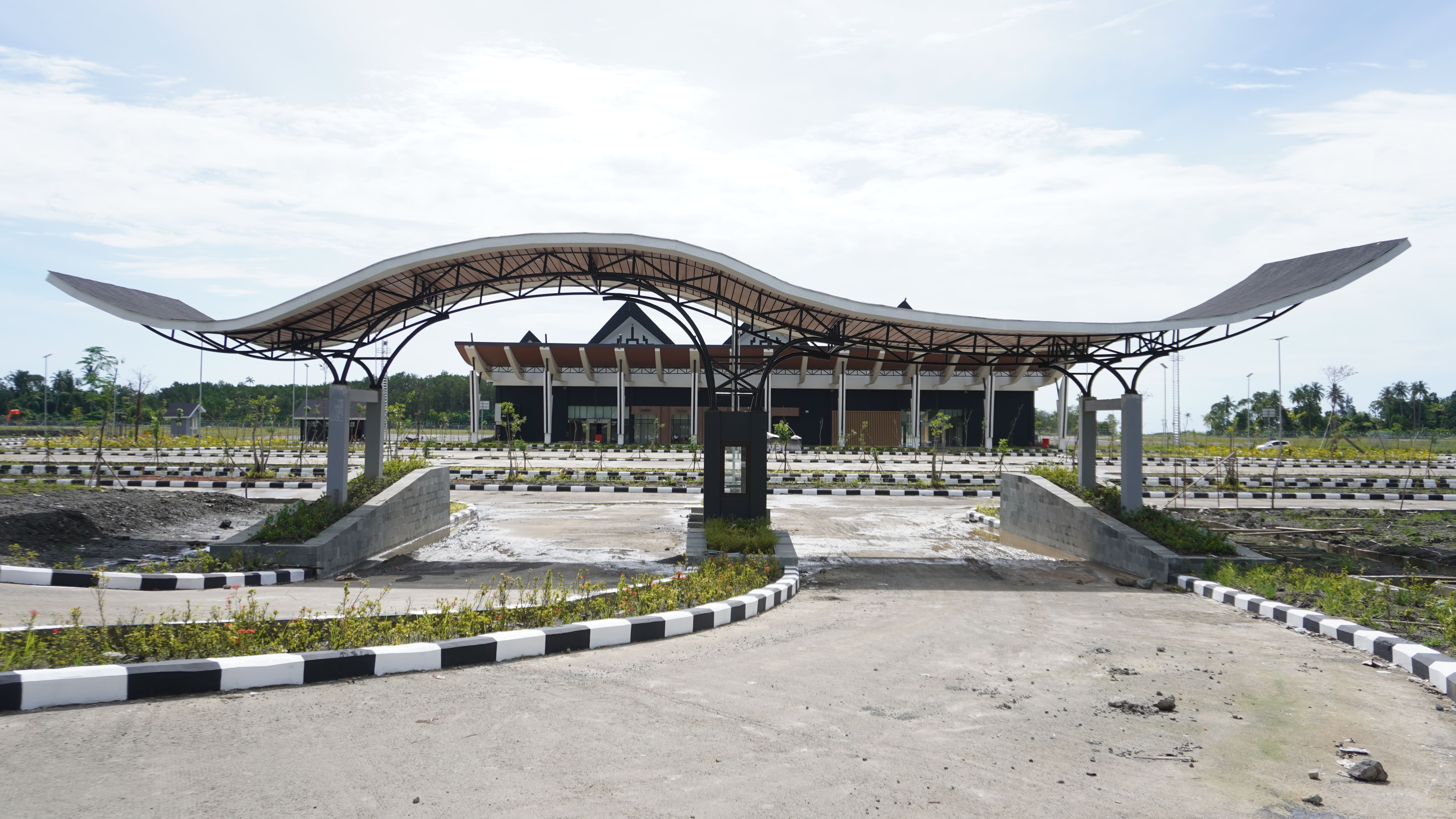 Foto Bandara Gerbang Masuk
