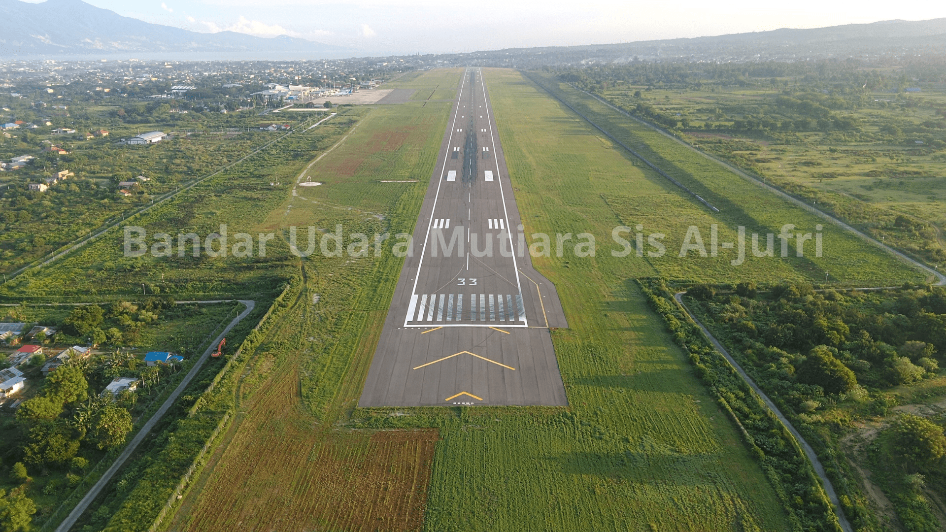 Foto Bandara Runway 33