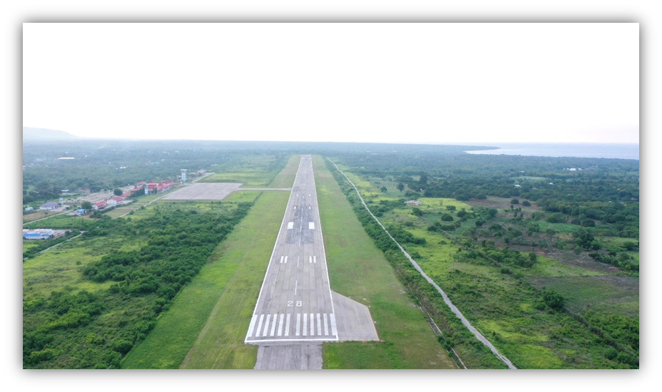 Foto Bandara Tampak Udara Runway 