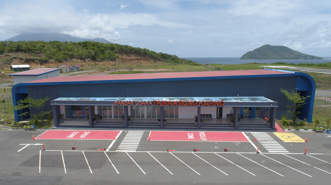 Foto Bandara Gedung Terminal Satpel Sitaro