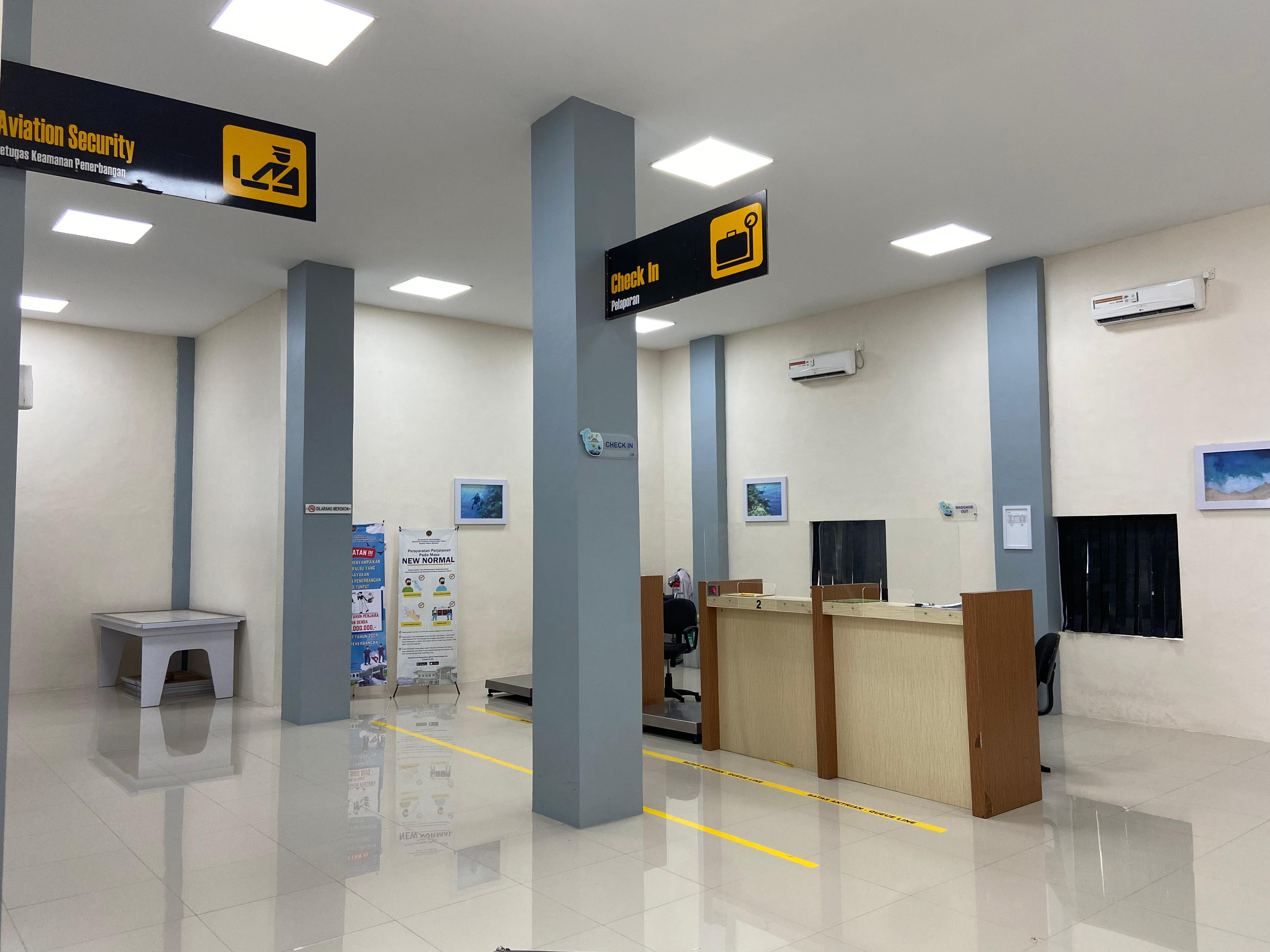 Foto Bandara Check - in Kantor UPBU Maratua